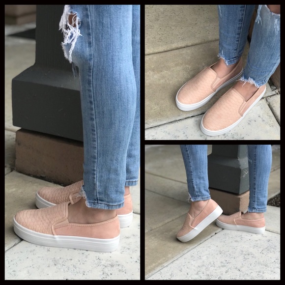 SIZE CLEARANCE‼️Peyton Slip on Sneakers-Salmon - Picture 7 of 7